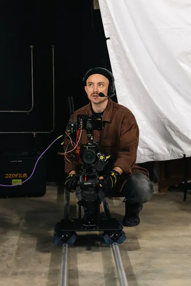 Actor preparing between takes on the APAV set