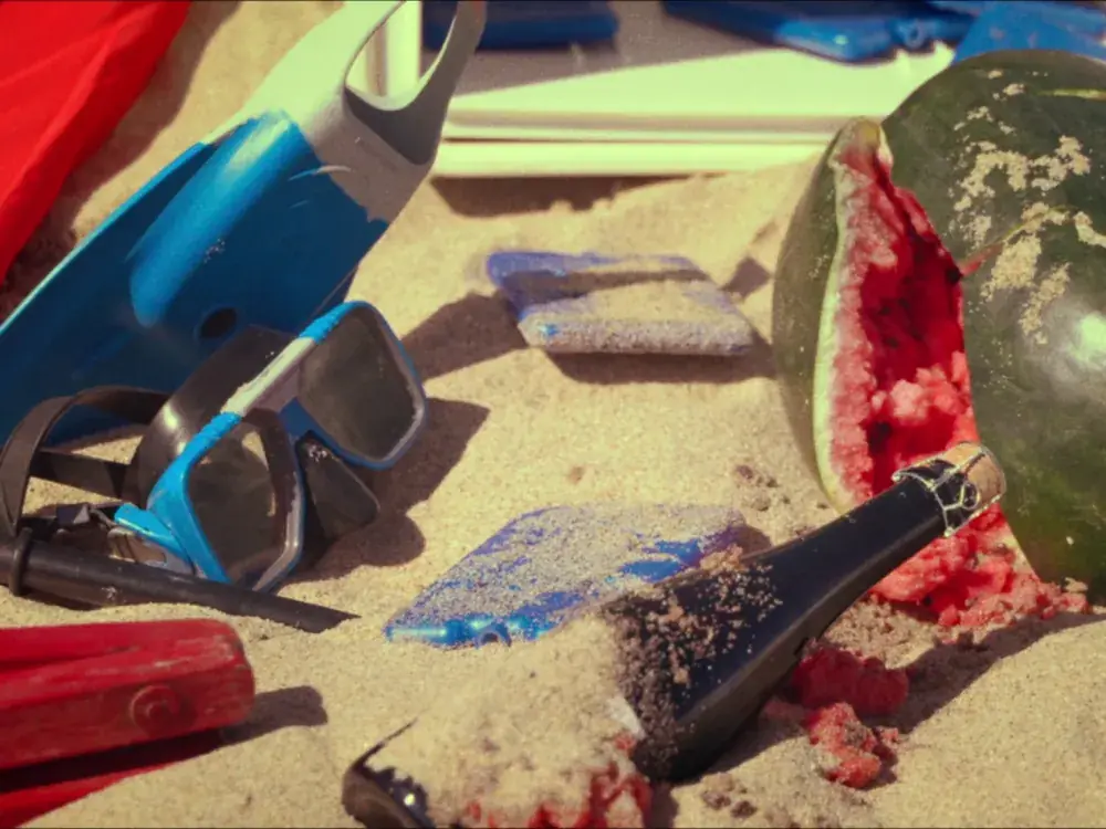 Still 1 from the Fragile commercial