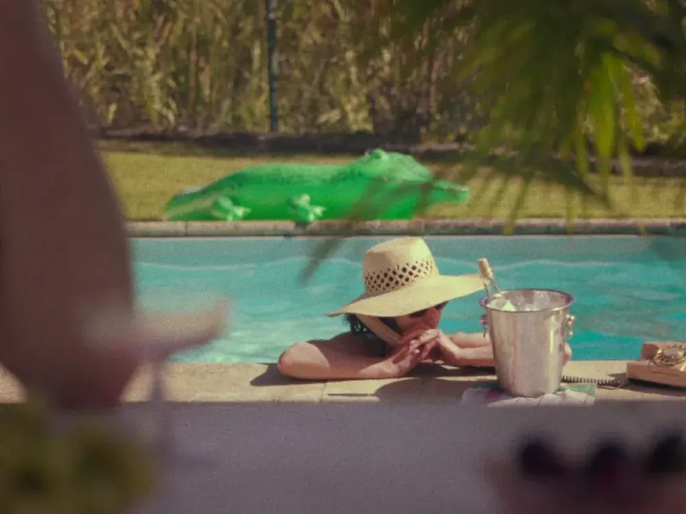Still 5 from the Fragile commercial