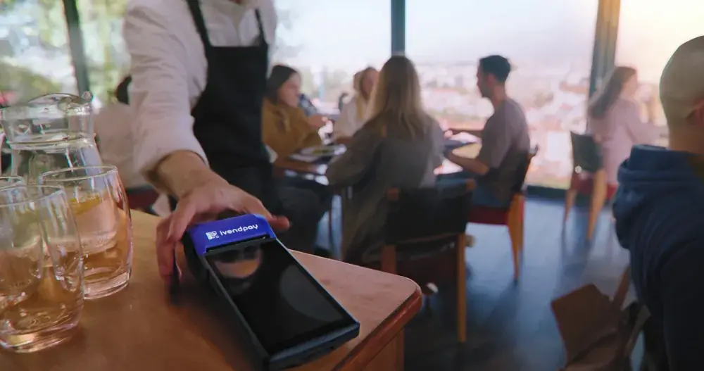 Still 5 from the IVENDPAY commercial explainer