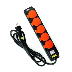 Schuko multiplug socket